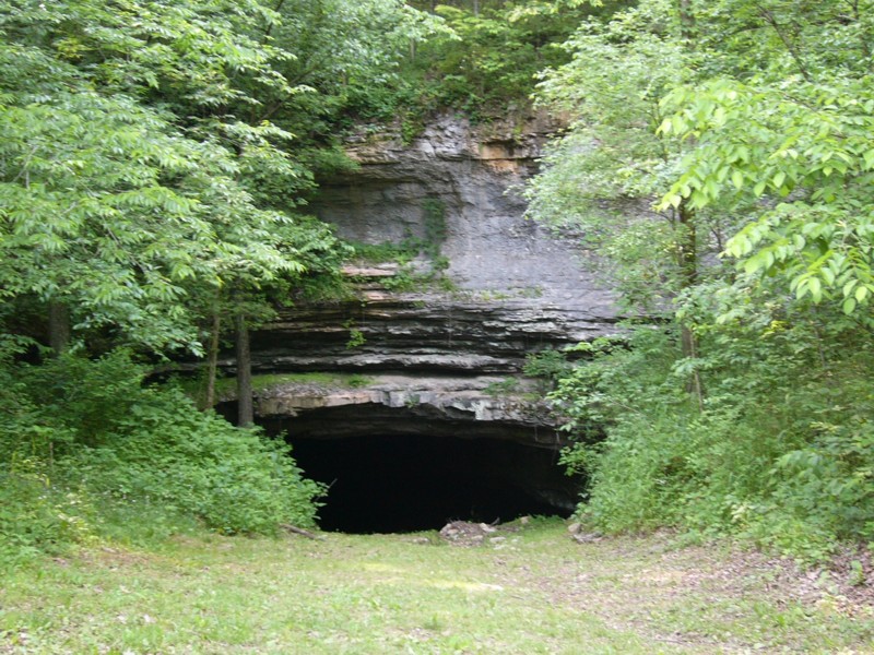 Lone Star Cave.JPG